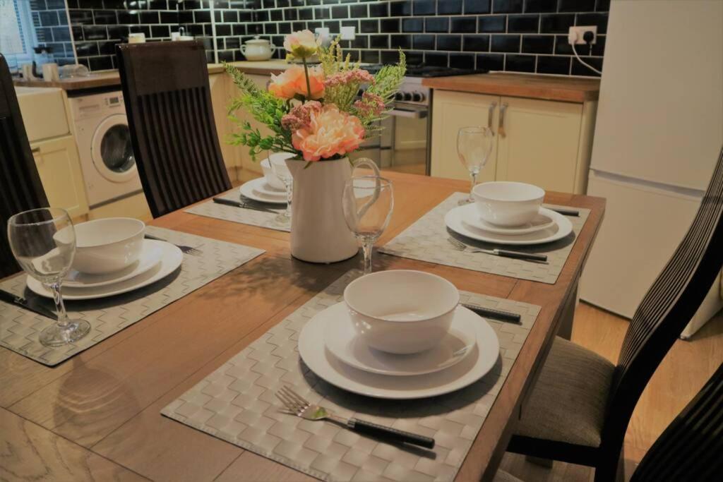 Mews Cottage Харогейт Екстериор снимка
